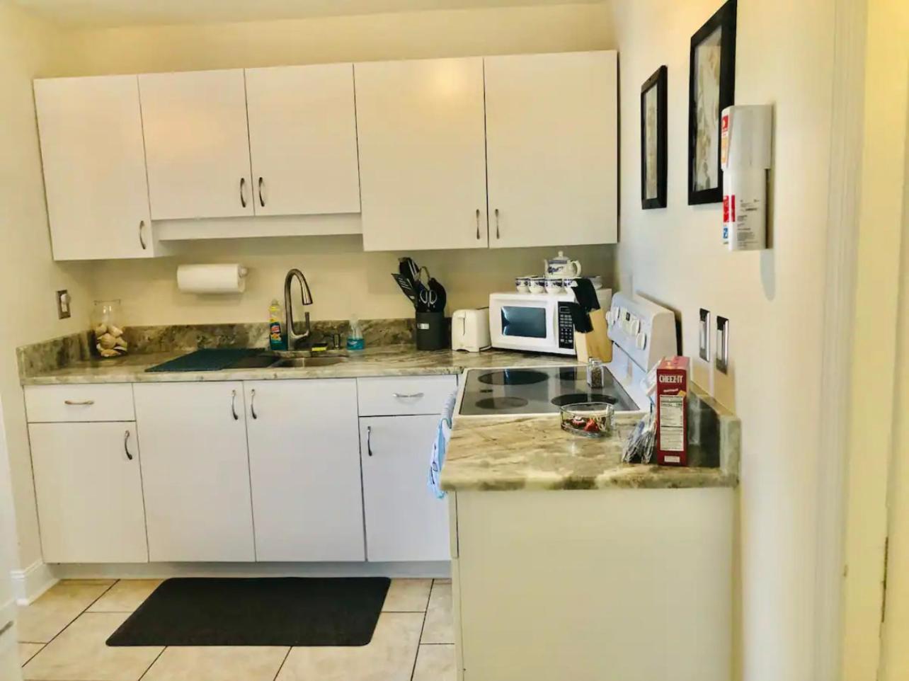 Cozy Home With One Bedroom Cape Coral Ngoại thất bức ảnh